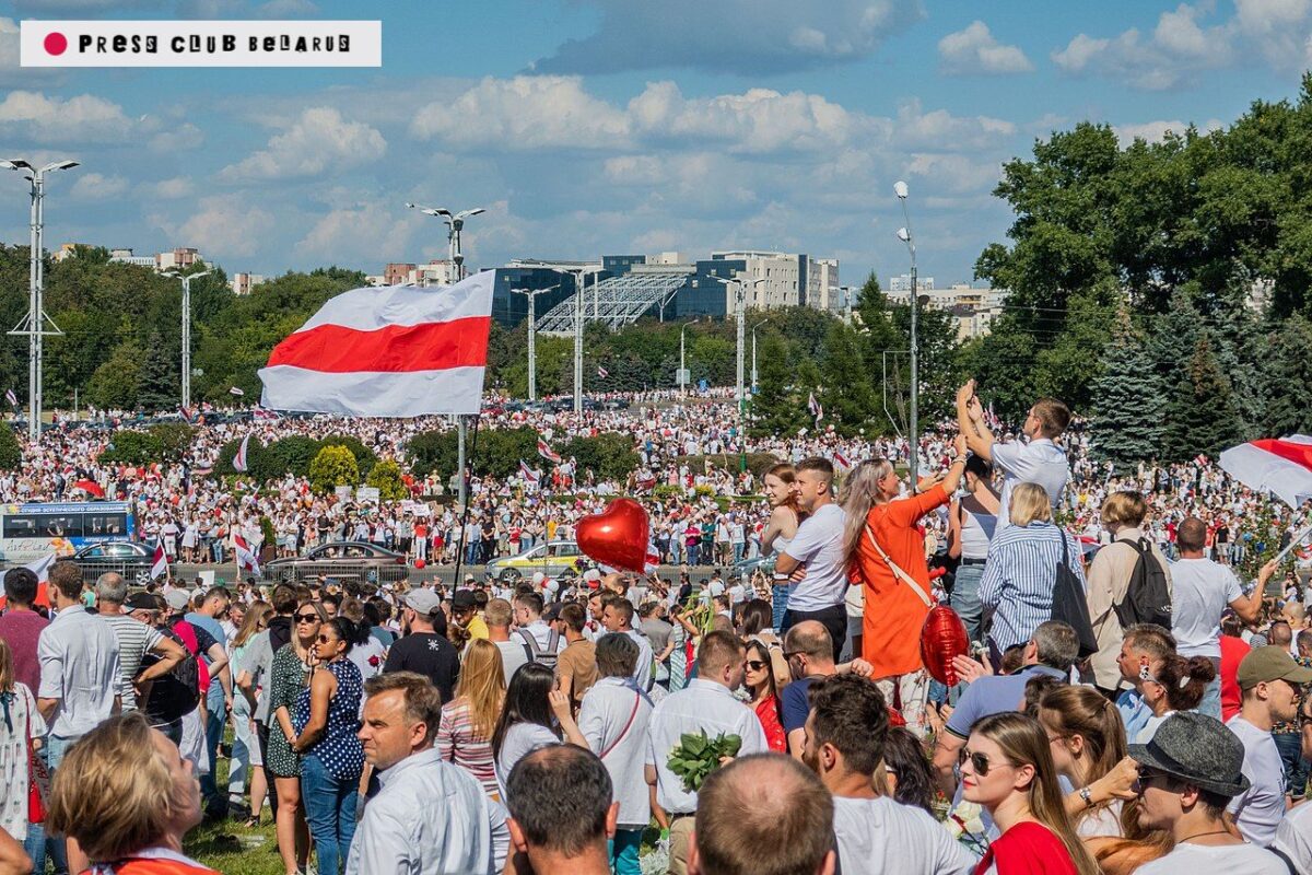 Жаркое лето Беларуси: чего удалось достичь обществу? Онлайн-встреча экспертно-аналитического клуба