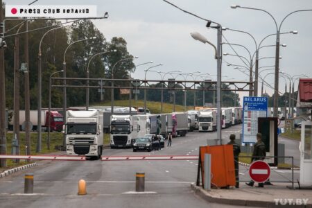 Эксперты: Потери транспортной отрасли из-за санкций составят сотни миллионов долларов